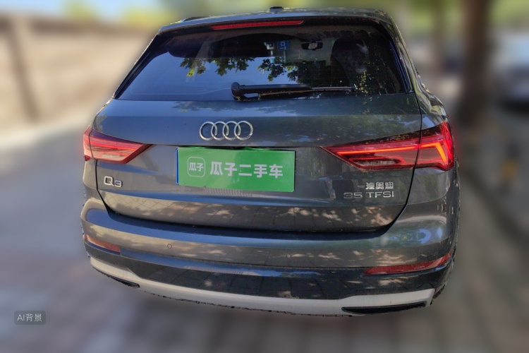 Audi Q3 2021 car image #6