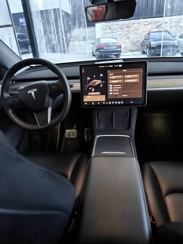 Tesla Model Y 2021 #7 Tesla Model Y 2021 car image #7
