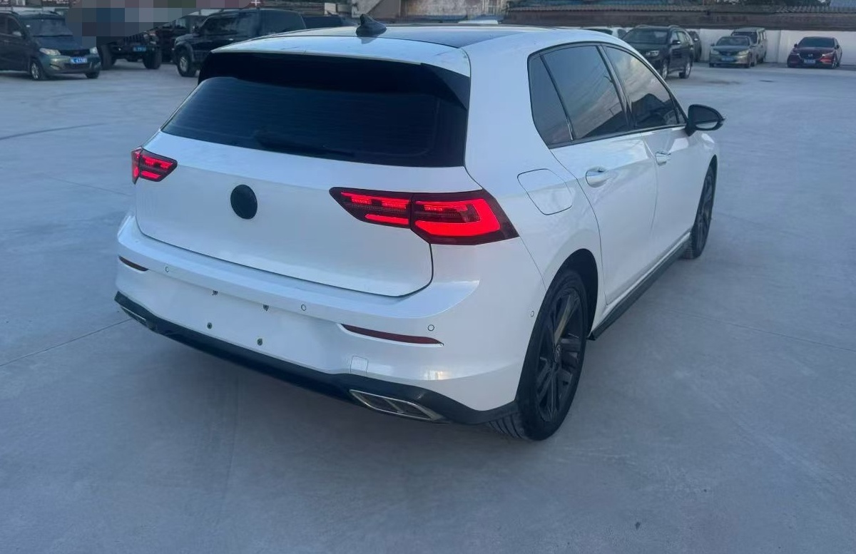 Volkswagen Golf 2021 #6 Volkswagen Golf 2021 صورة سيارة #6