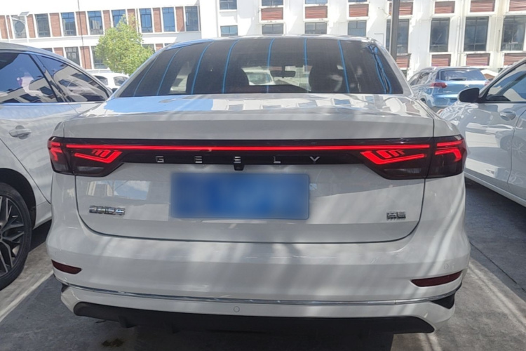 GEELY Emgrand 2021 #6 GEELY Emgrand 2021 car image #6