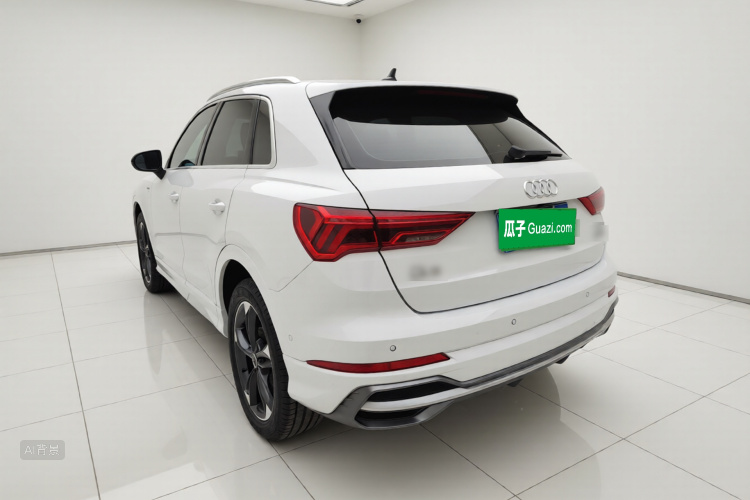 Audi Q3 2021 immagine di auto #5