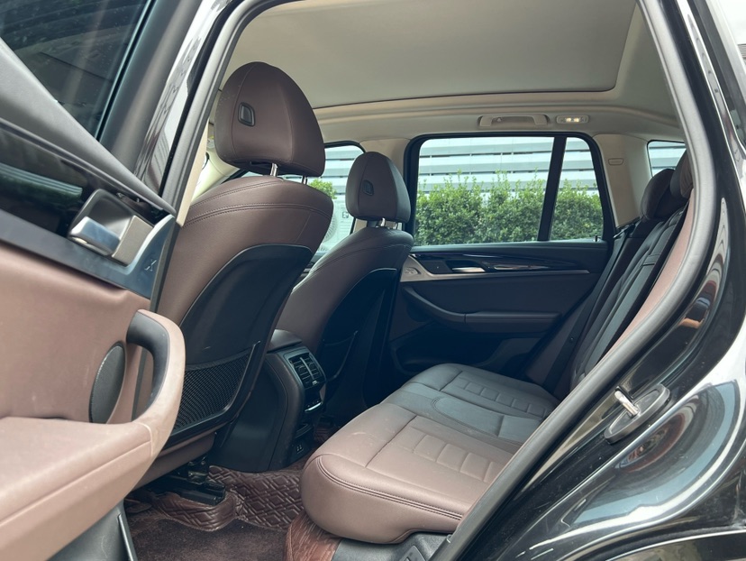BMW X3 2021 car image #5