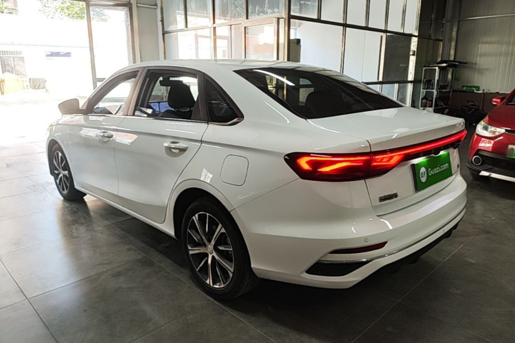 GEELY Emgrand 2023 car image #5