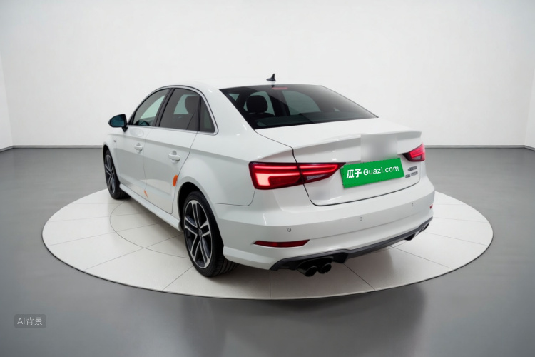Audi A3 2019 car image #5