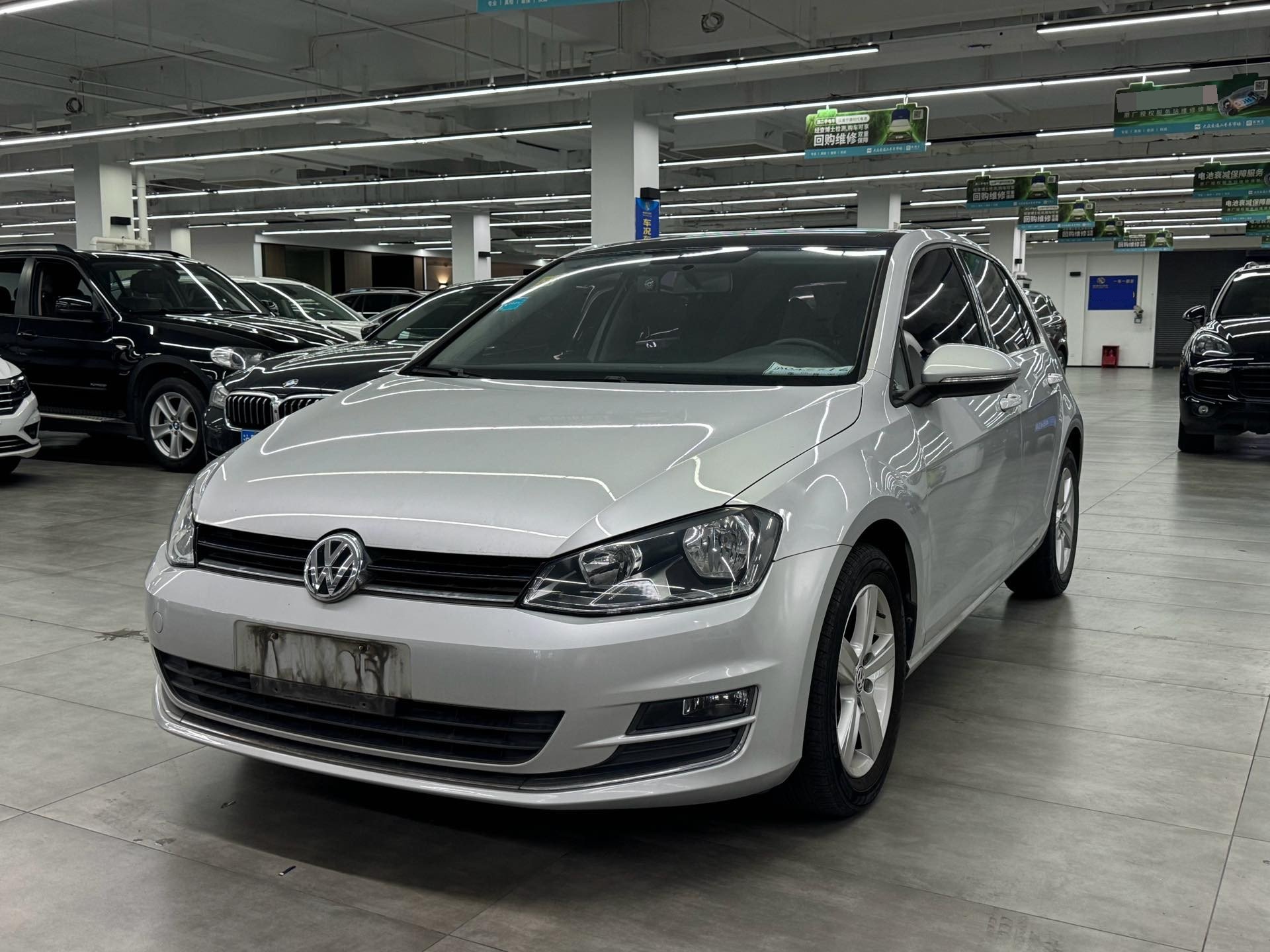 2015 2015 car image