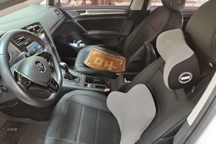 Volkswagen Golf 2016 car image #17