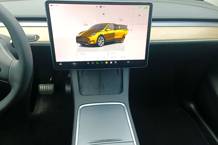 Tesla Model Y 2023 #13 Tesla Model Y 2023 car image #13