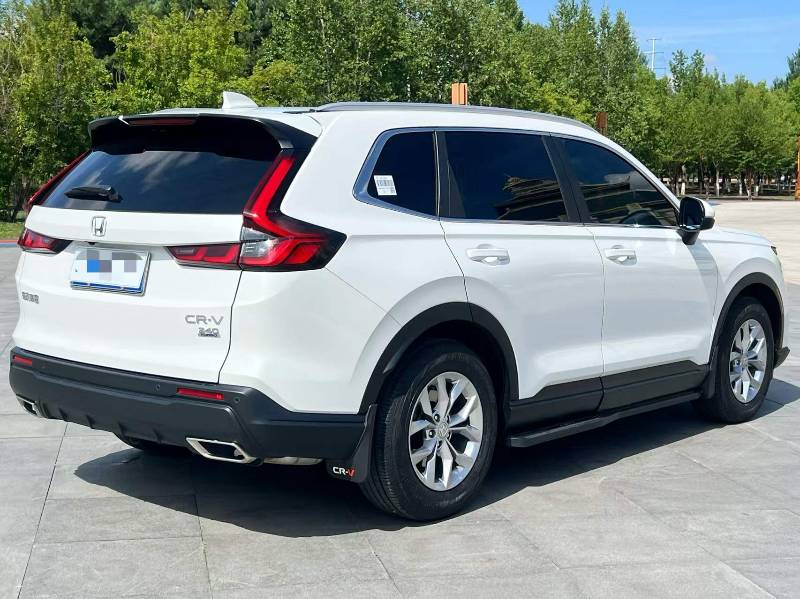 Honda CR-V 2023 car image #3