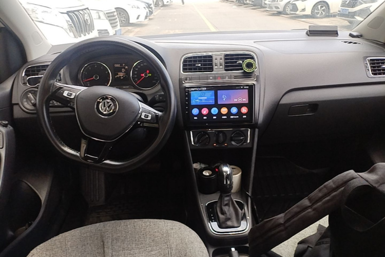 Volkswagen Polo 2018 #10 Volkswagen Polo 2018 car image #10