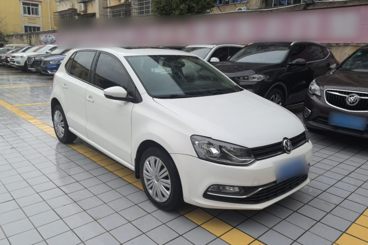 Volkswagen Polo 2018 car image #4