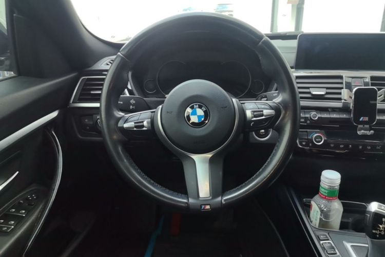 BMW 3 Series GT 2020 #12 BMW 3 Series GT 2020 car image #12