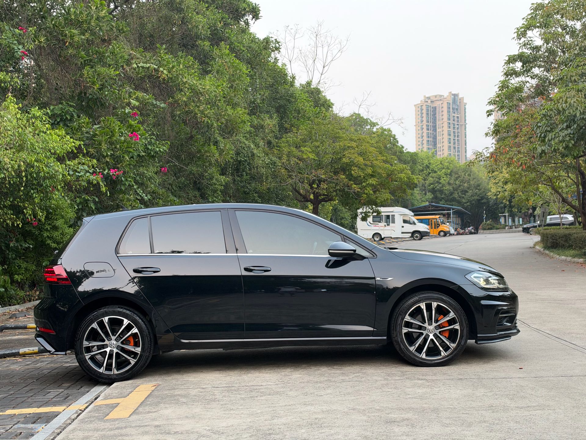 2019 #10 2019 car image #10