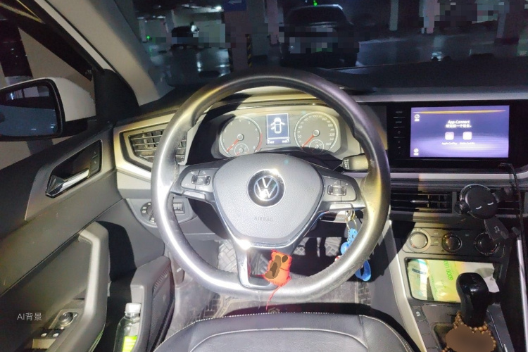 Volkswagen Polo 2022 car image #12