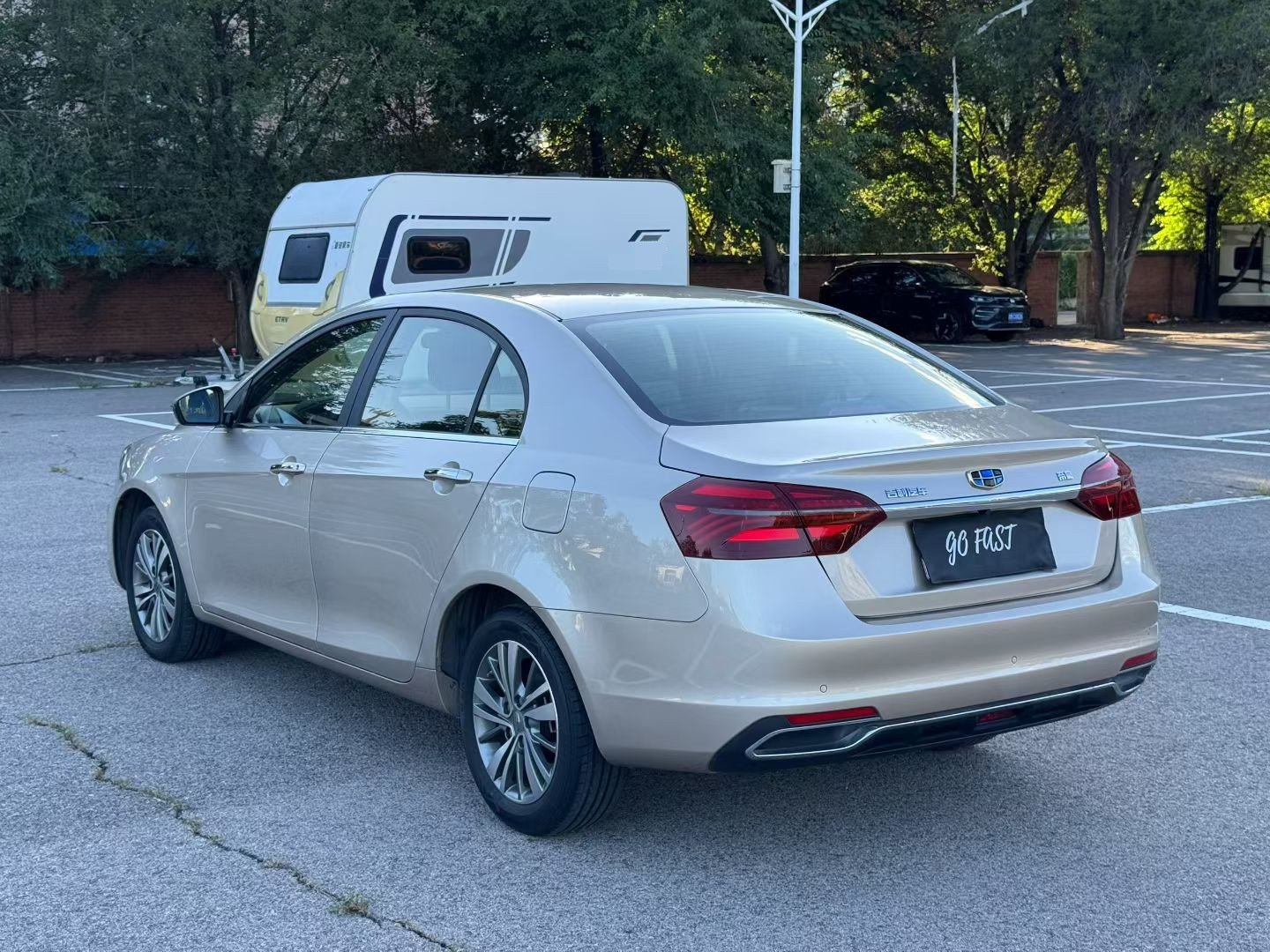 GEELY Emgrand 2019 imagem de carro #6
