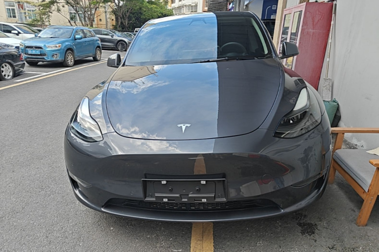Tesla Model Y 2022 #3 Tesla Model Y 2022 car image #3