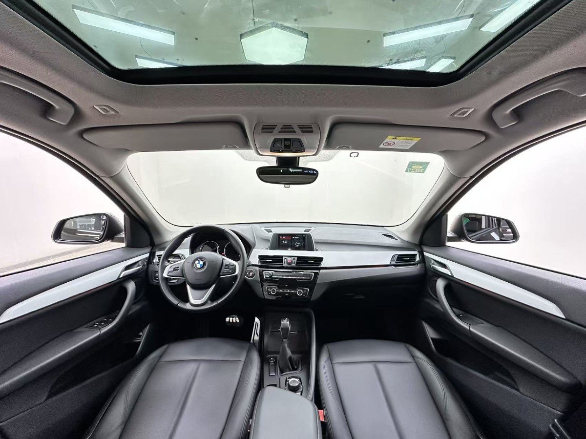 BMW X1 2019 #5 BMW X1 2019 صورة سيارة #5