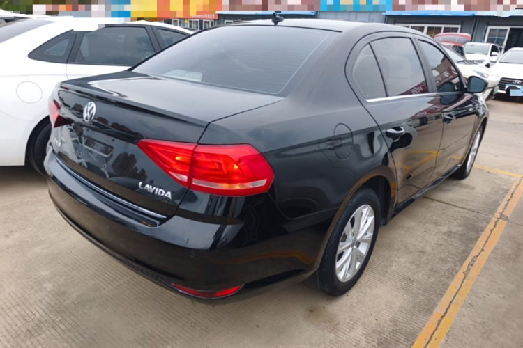 Volkswagen Lavida 2016 car image #7