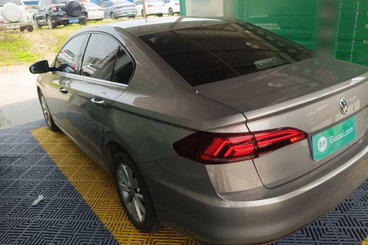 Volkswagen Bora 2019 immagine di auto #5
