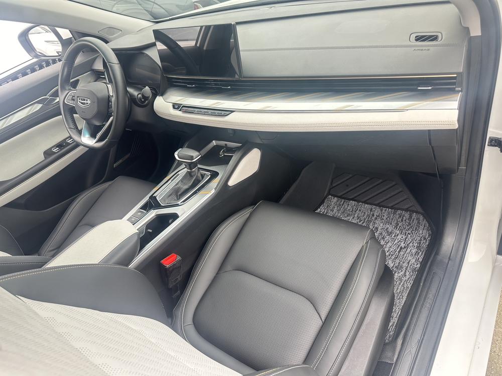 GEELY Emgrand L 2021 car image #9