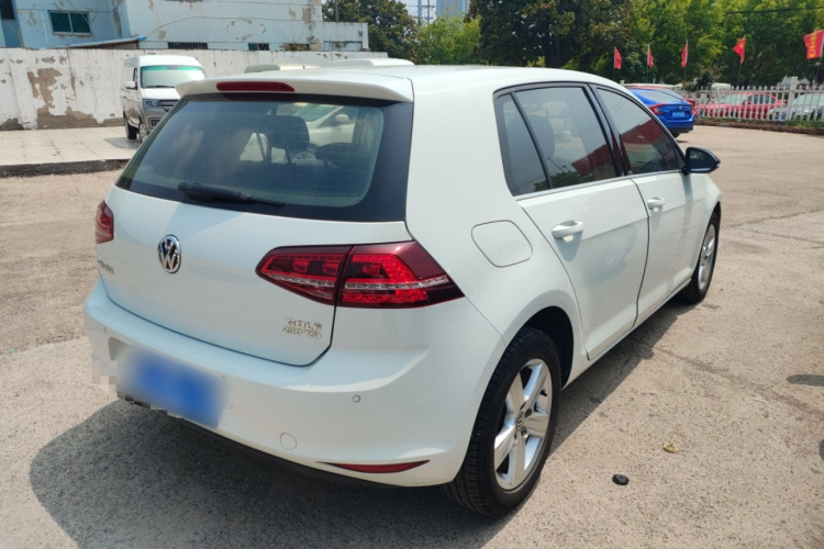 Volkswagen Golf 2017 immagine di auto #7