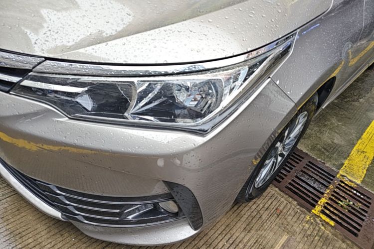 Toyota Corolla 2017 #20 Toyota Corolla 2017 car image #20