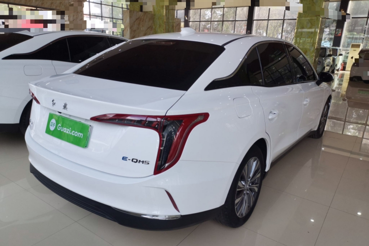 HongQi E-QM5 2023 car image #8