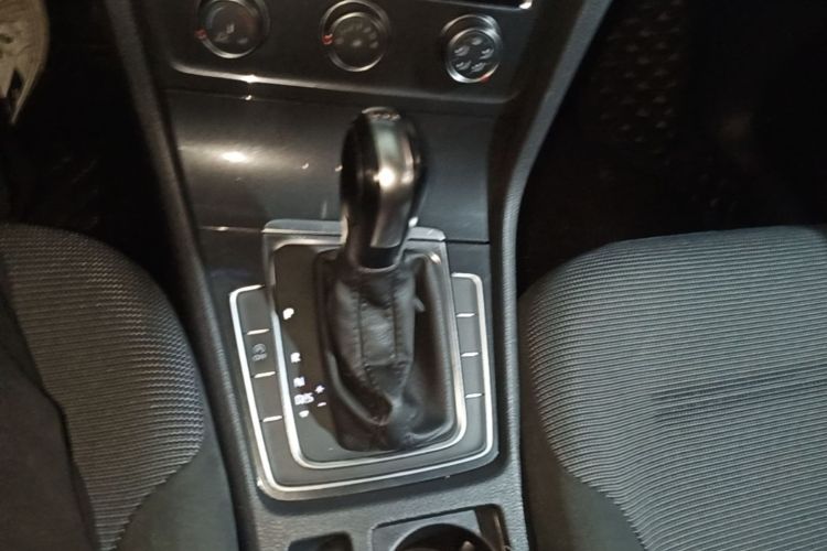 Volkswagen Golf 2018 #14 Volkswagen Golf 2018 car image #14