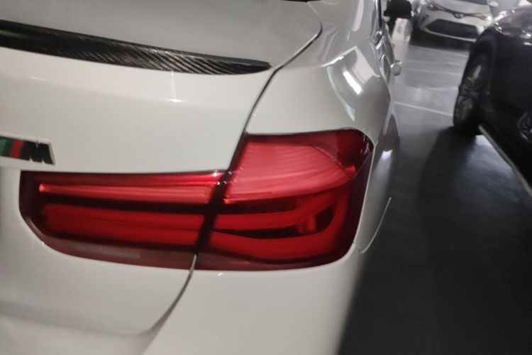 BMW 3 Series 2019 #8 BMW 3 Series 2019 car image #8