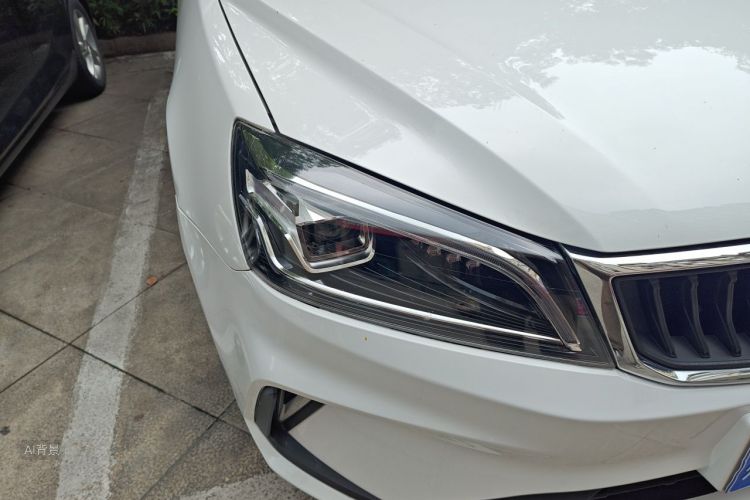 GEELY Emgrand 2021 car image #8