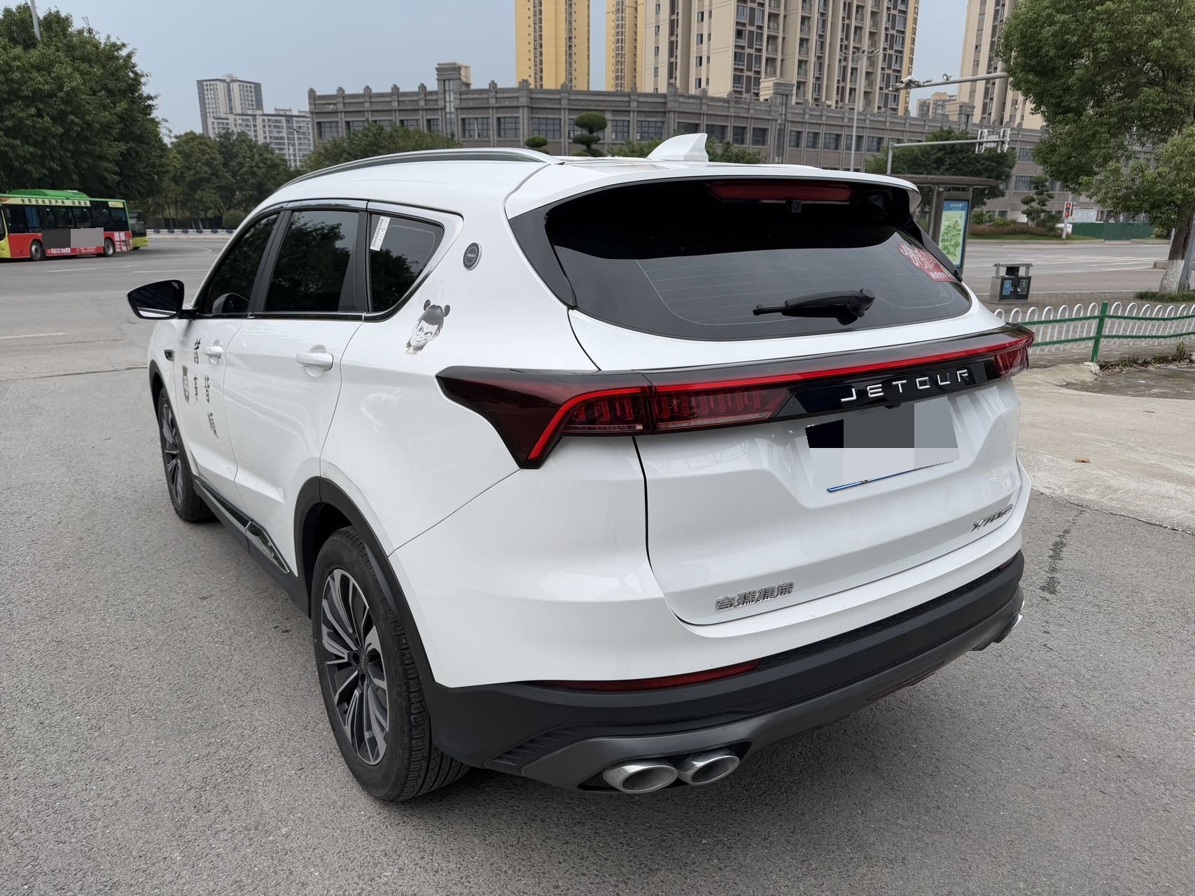Jetour X70 PLUS 2024 car image #8