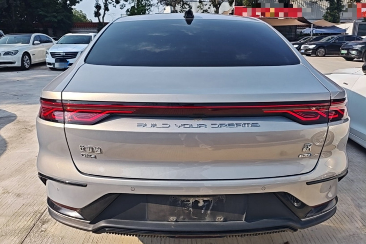 BYD Han 2025 car image #6
