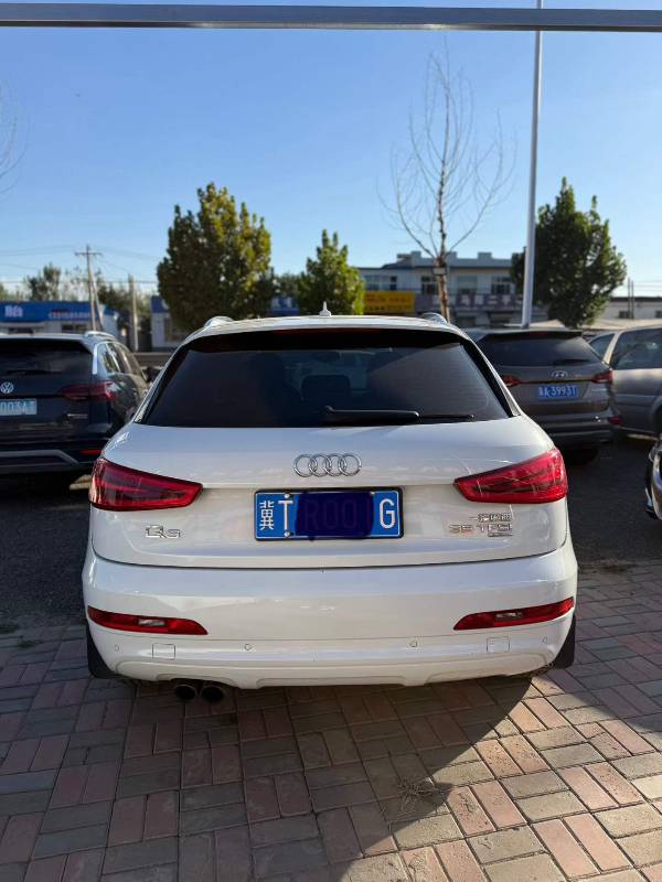 Audi Q3 2014 #8 Audi Q3 2014 car image #8