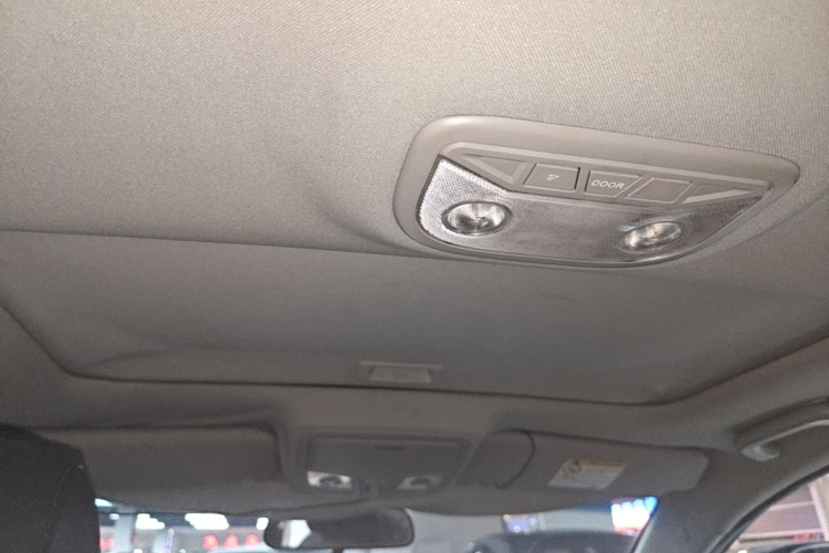 GEELY Emgrand 2016 #18 GEELY Emgrand 2016 car image #18