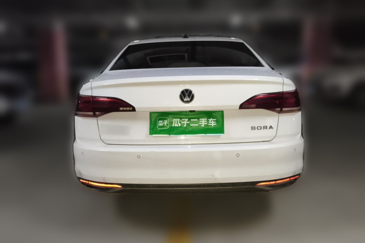 Volkswagen Bora 2022 car image #4