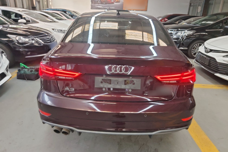 Audi A3 2019 immagine di auto #4