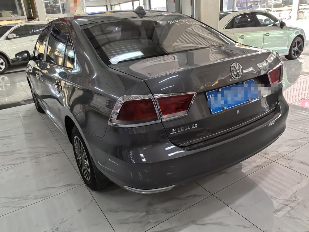 Volkswagen Santana 2014 car image #4