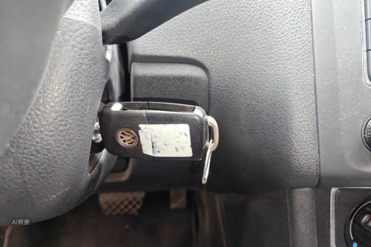 Volkswagen Polo 2015 صورة سيارة #10