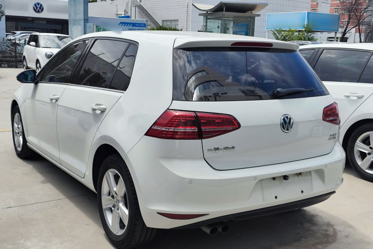 Volkswagen Golf 2017 #5 Volkswagen Golf 2017 car image #5