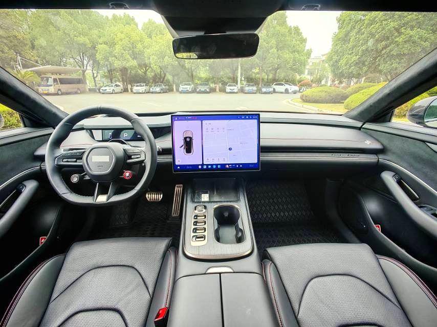 MI SU7 2024 car image #7