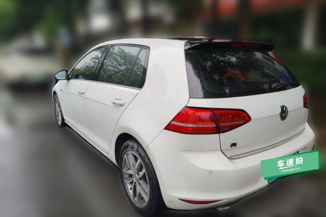 Volkswagen Golf 2014 car image #3