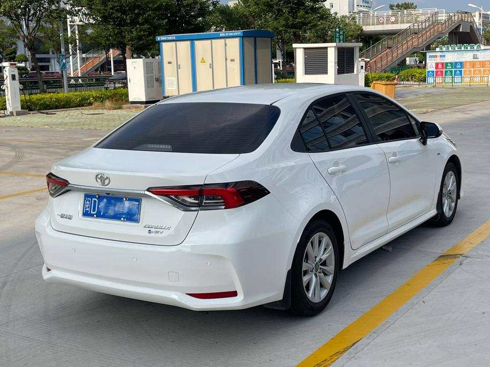 Toyota Corolla 2025 car image #6
