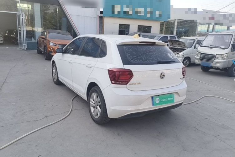 Volkswagen Polo 2021 car image #5