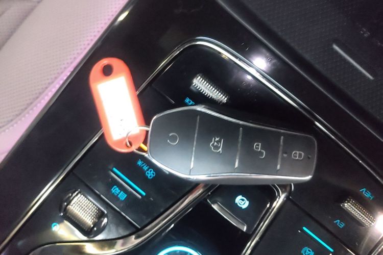 BYD Han 2025 #9 BYD Han 2025 immagine di auto #9