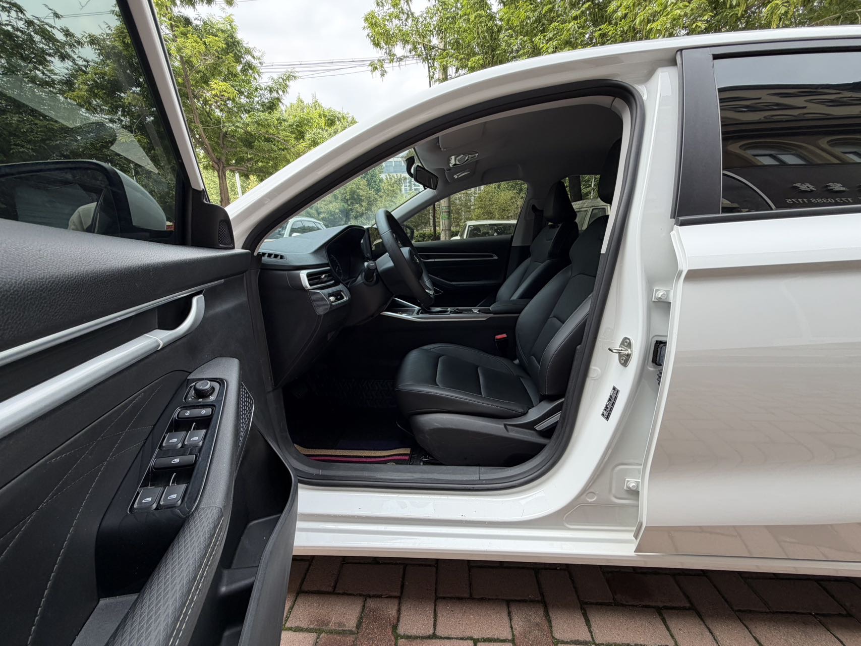 GEELY Emgrand 2023 #5 GEELY Emgrand 2023 car image #5