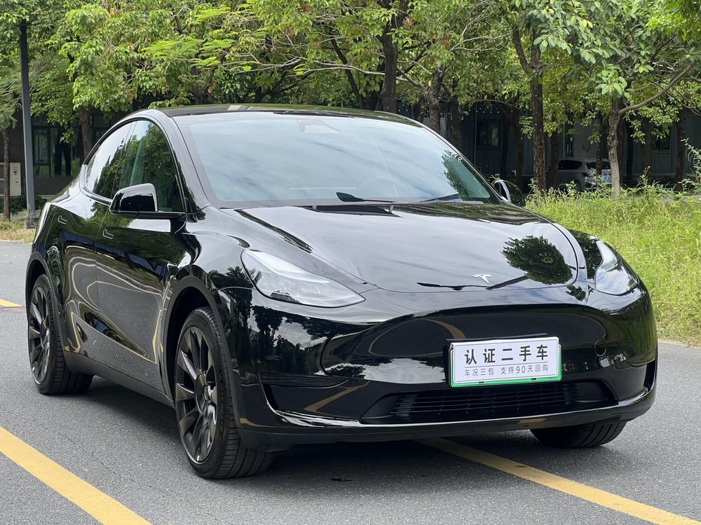 Tesla Model Y 2024 #3 Tesla Model Y 2024 изображение автомобиля #3