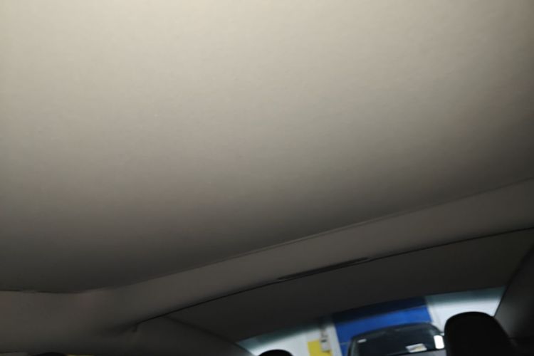 Tesla Model 3 2020 car image #18