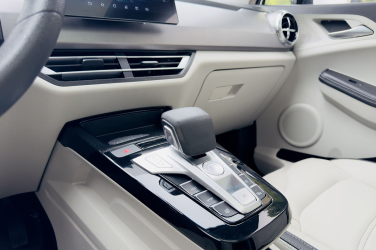 BYD Yuan Pro 2021 car image #19