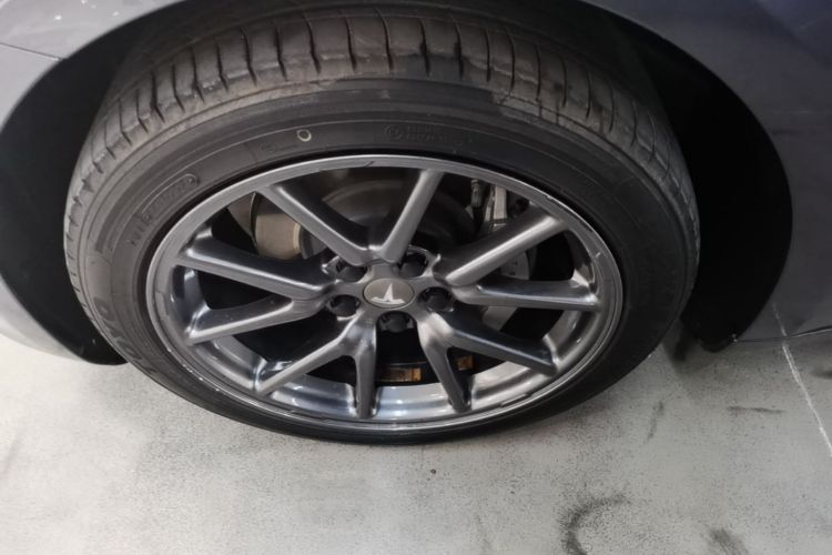 Tesla Model 3 2020 #9 Tesla Model 3 2020 car image #9