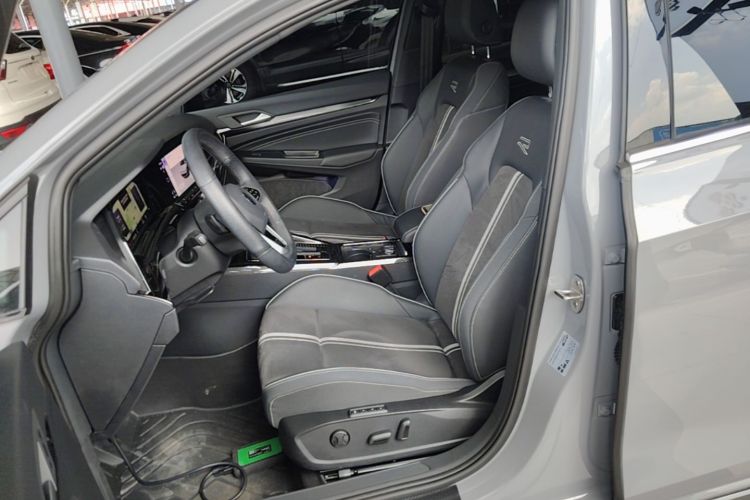 Volkswagen Golf 2024 #15 Volkswagen Golf 2024 car image #15