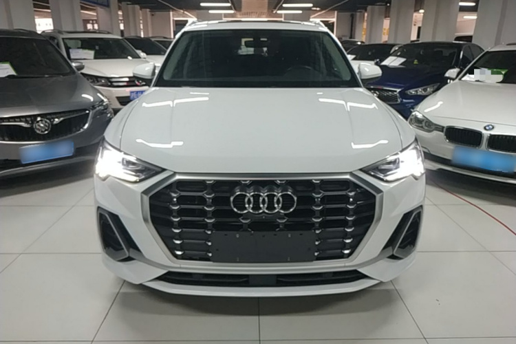 Audi Q3 2022 #3 Audi Q3 2022 car image #3